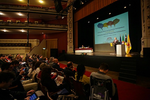 Bolieiro defende majoração das transferências dos Orçamentos de Estado para os municípios com orçamentos participativos